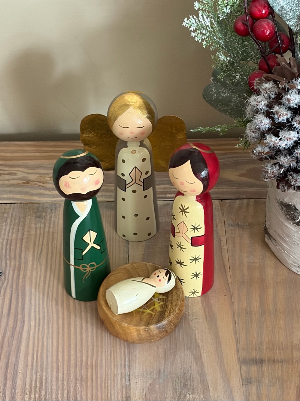 Mud Pie Hand-Painted Wooden Small Nativity Set ✨